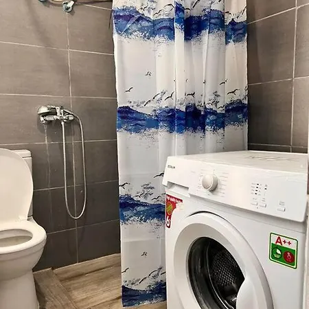 Village House Апартаменты *