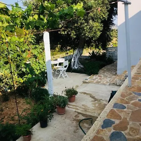 Village House Apartment